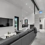 Casa vacanze Gorgeous In With Wifi Tarm